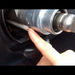 Guía paso a paso para cambiar el sensor de ángulo de giro en Mercedes W203