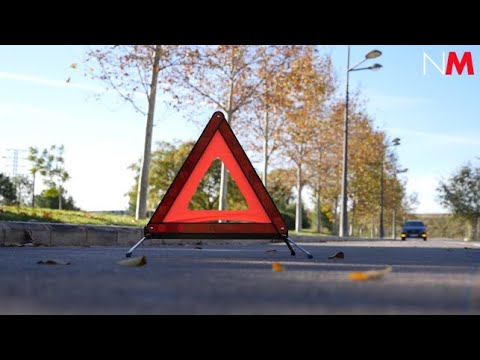 Distancia regulada: A cuántos metros se colocan los triángulos del coche